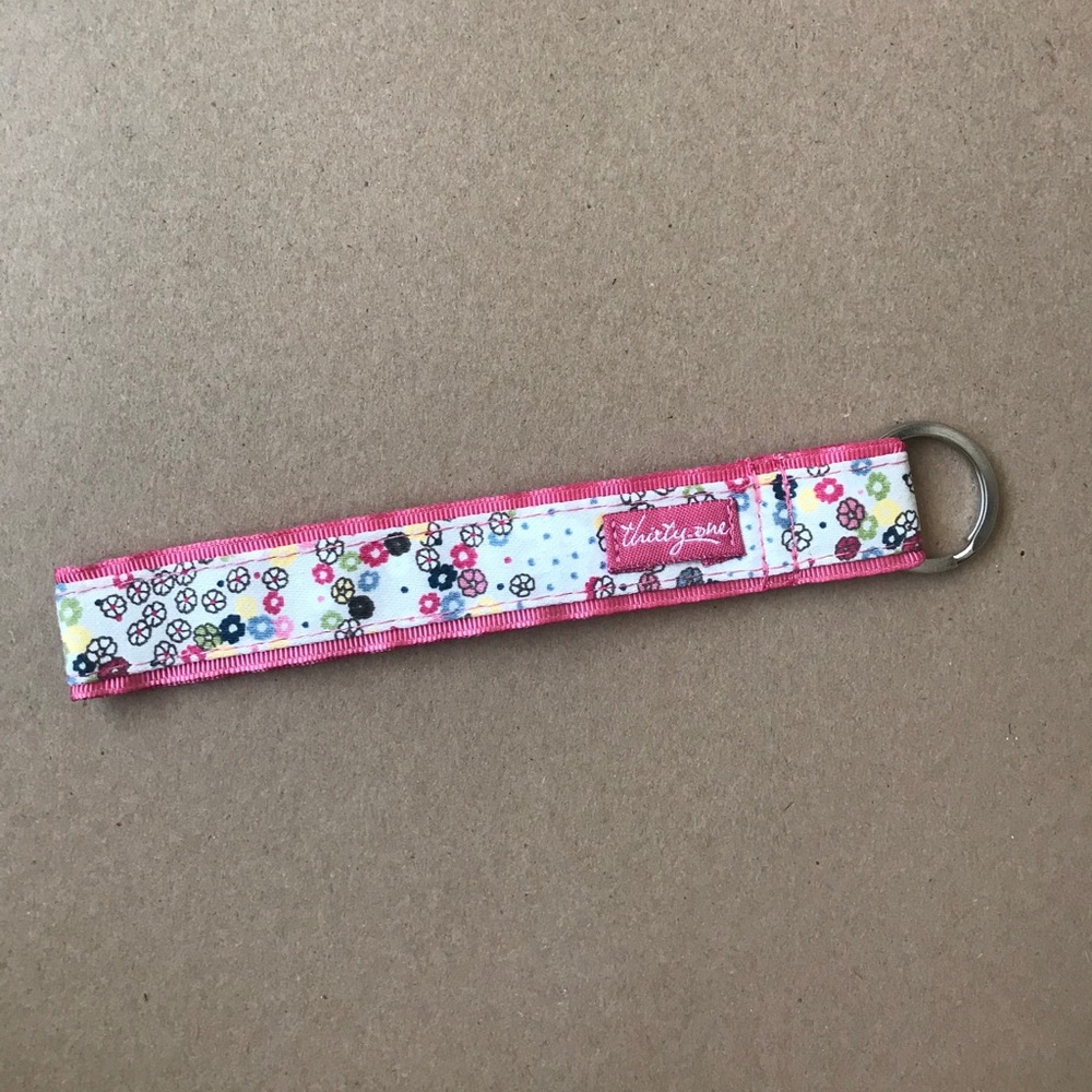 Thirty-One Wristlet Key Fob pink and white floral
